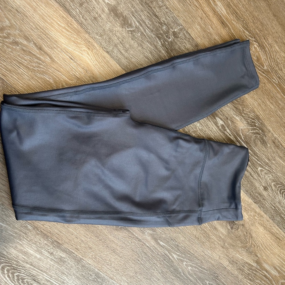 Abercrombie and fitch blue faux leather shiny leggings size xs